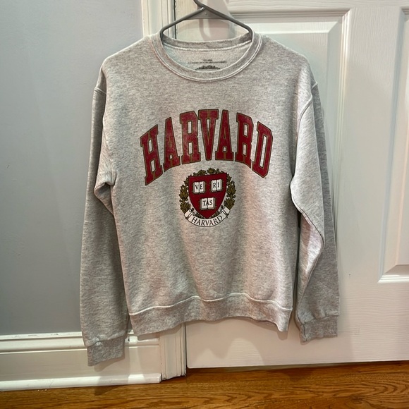 Sweaters - harvard crew neck